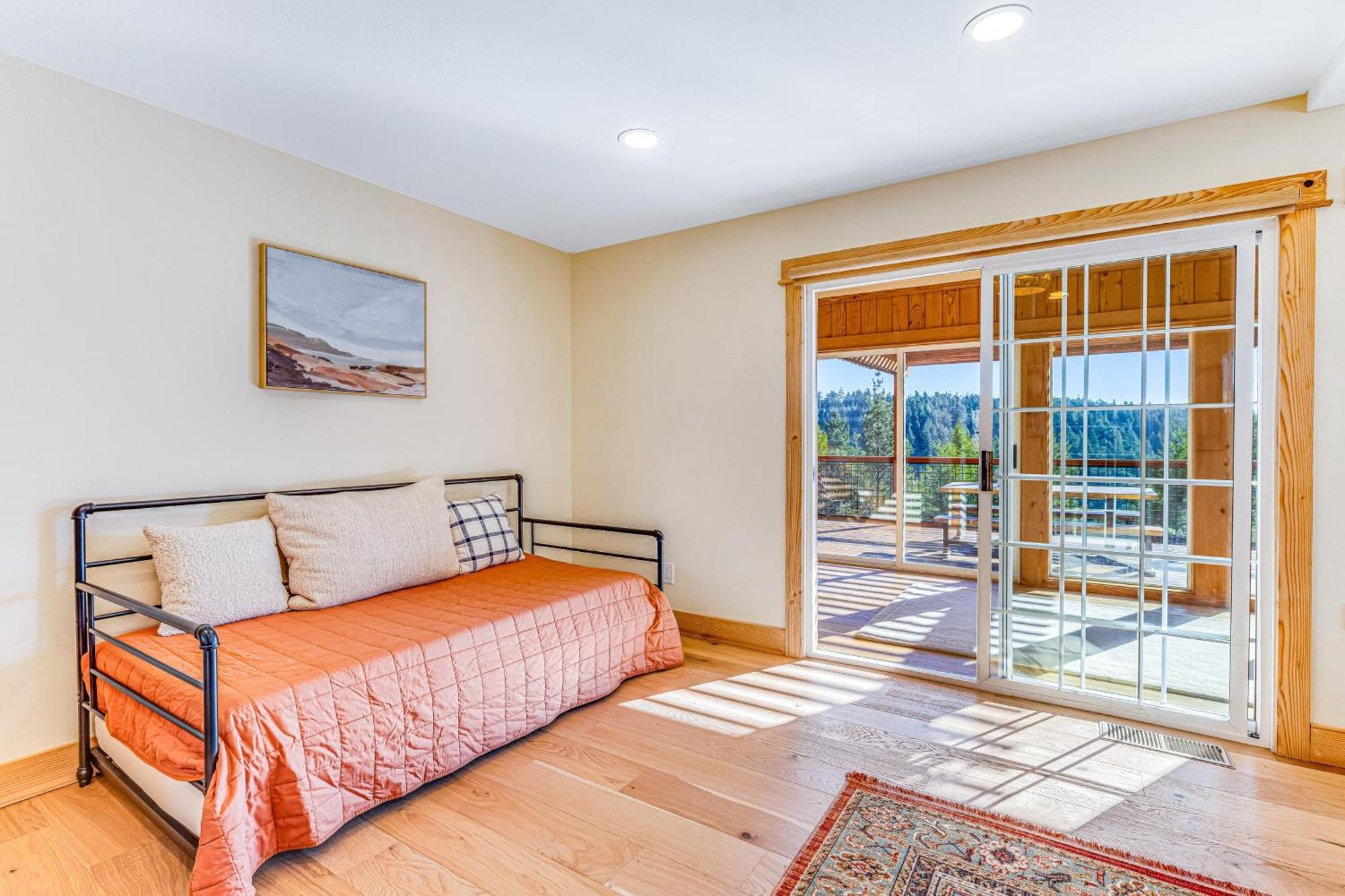 Mendocino Redwood Retreat - Vista Home Albion Екстериор снимка